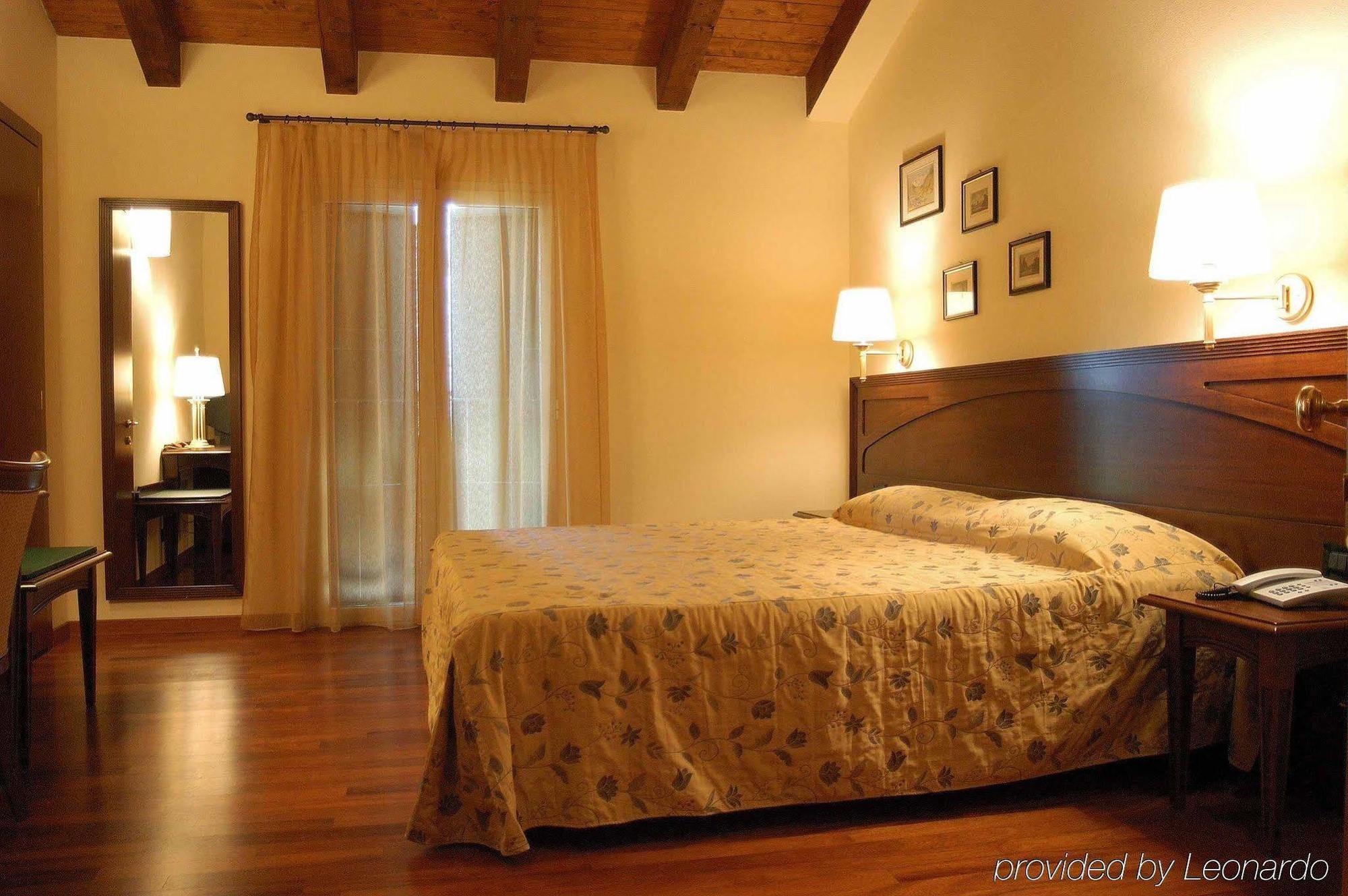 Hotel Conteverde Montecchio Emilia Rom bilde